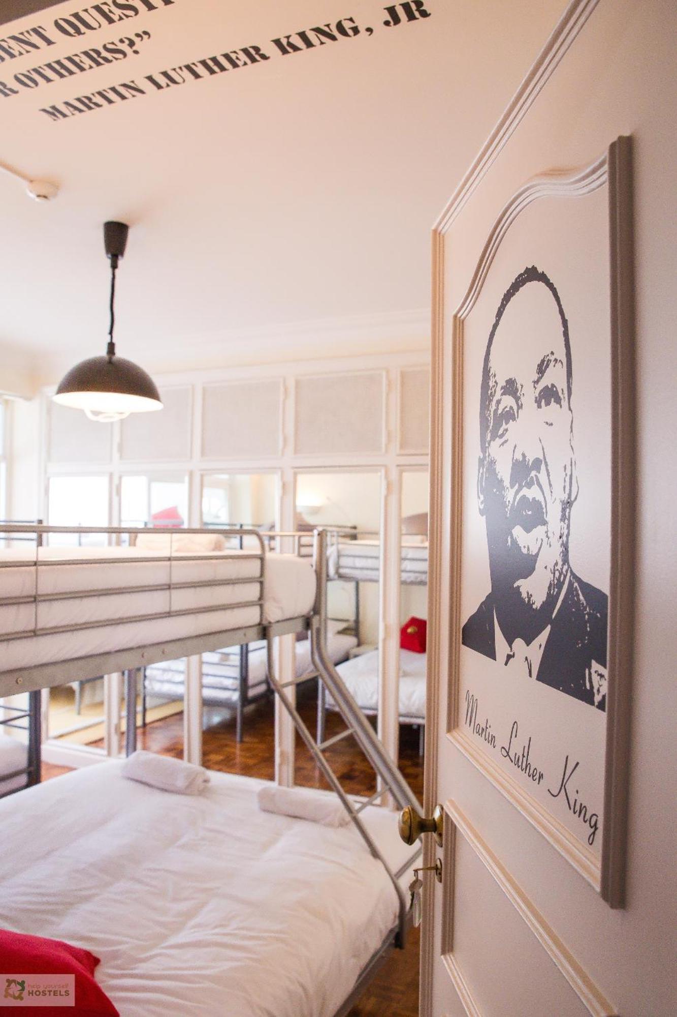 Help Yourself Hostels - Carcavelos Coast Стая снимка