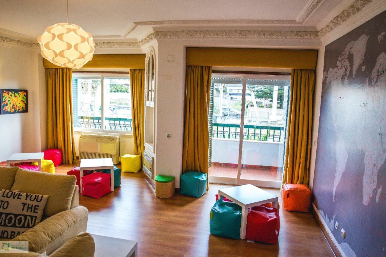 Help Yourself Hostels - Carcavelos Coast Екстериор снимка