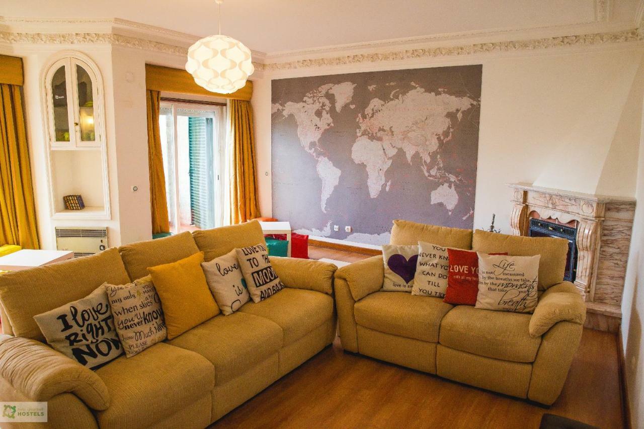 Help Yourself Hostels - Carcavelos Coast Екстериор снимка