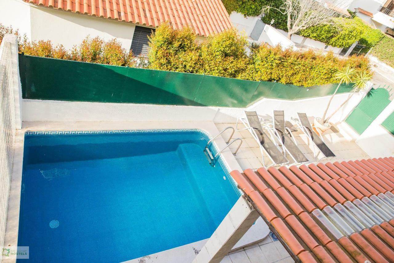 Help Yourself Hostels - Carcavelos Coast Екстериор снимка